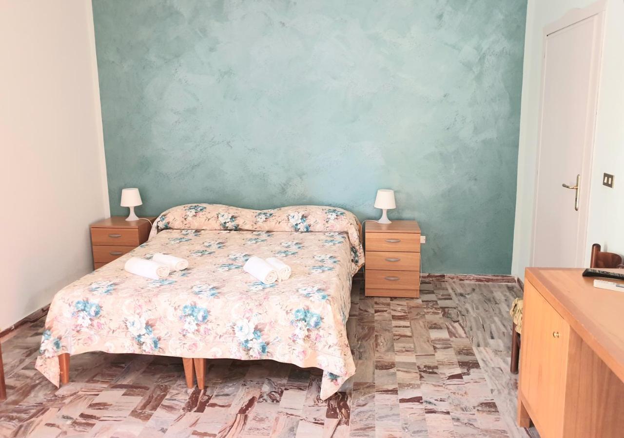 B&B Villa Del Sole Gizzeria Ngoại thất bức ảnh